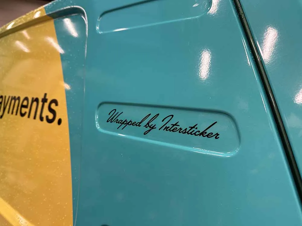 Detail carwrapping by Intersticker